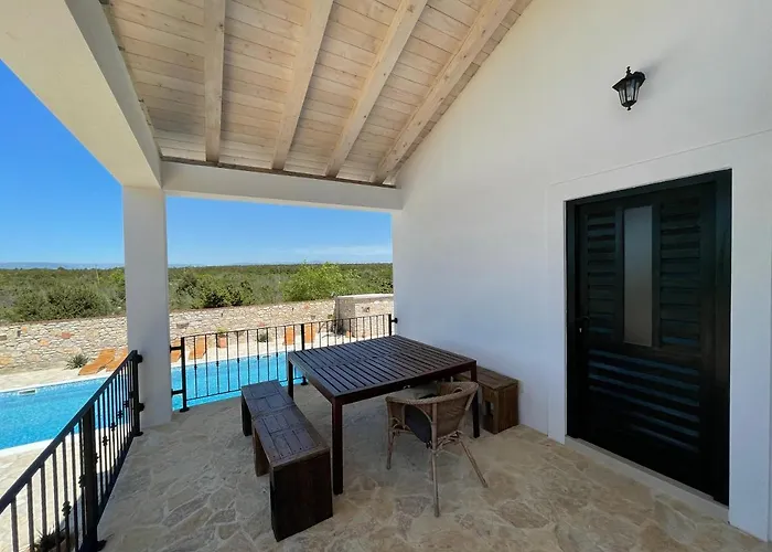 Maslina Saric 게스트하우스 Devrske