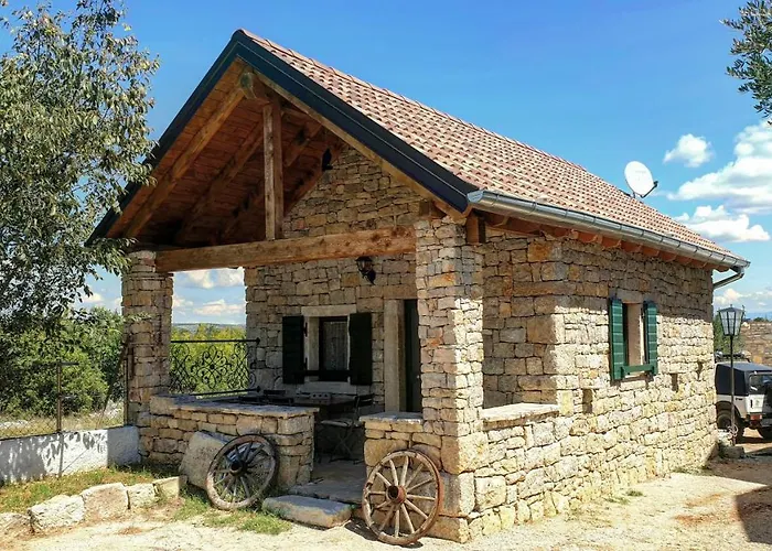 Maslina Saric Devrske